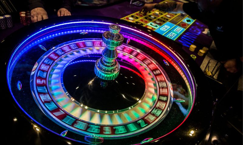 “Điệp viên 007”giúp bạn chơi Roulette Hi88 thành công